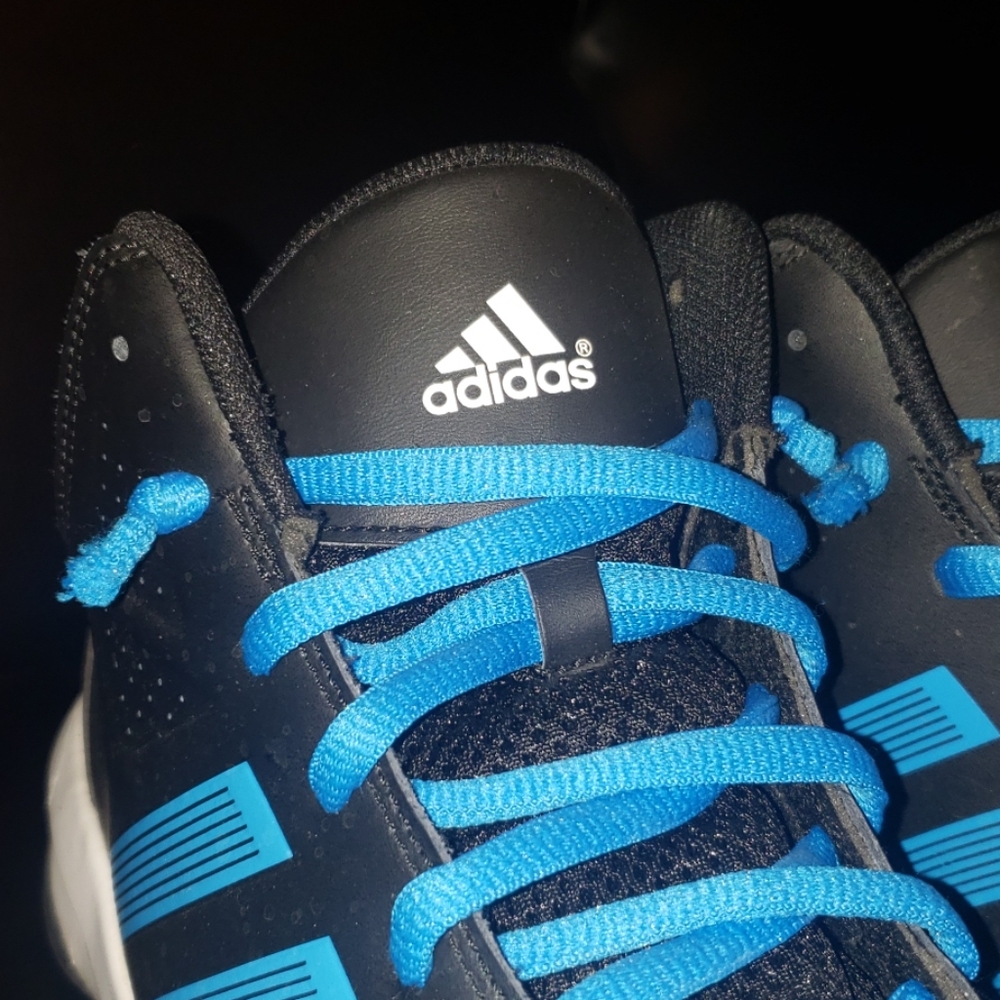 Adidas - Picture 5 of 7